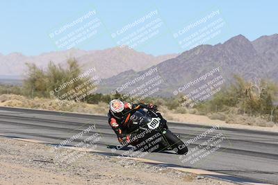 media/Dec-07-2025-CVMA (Sun) [[3e7d2de5dc]]/Race 4-Supersport Middleweight/